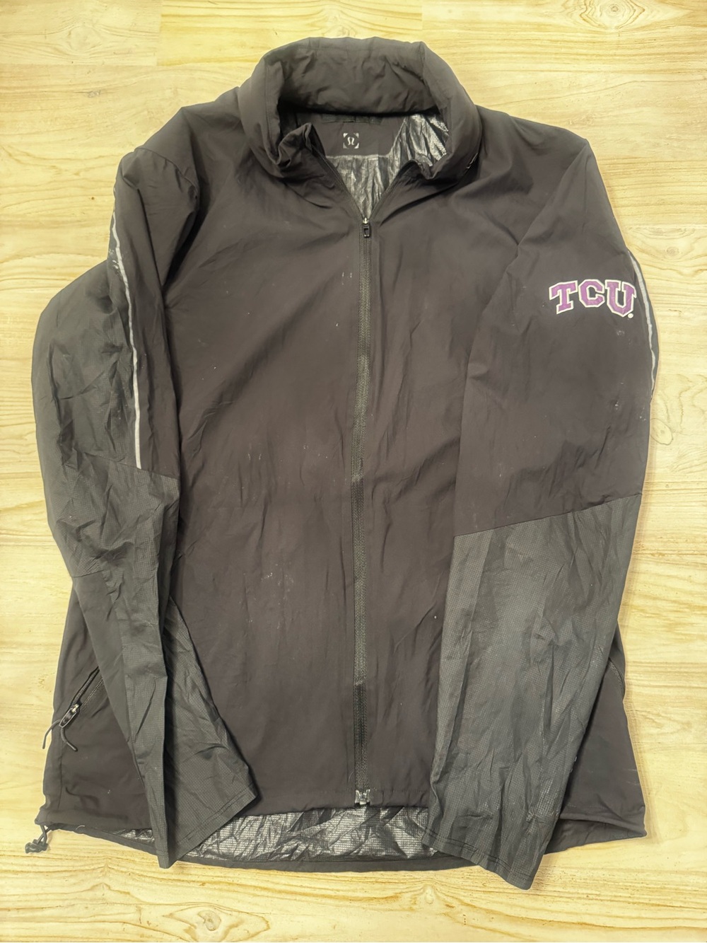 lululemon athletica Black Women's Pullover Hooded Tain Jacket with TCU Patch